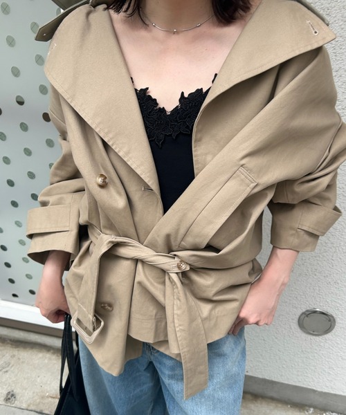 Henon.（ヘノン）の「ショートトレンチコート（トレンチコート・レディース・ベージュ/カーキ・F）」の2枚目の写真