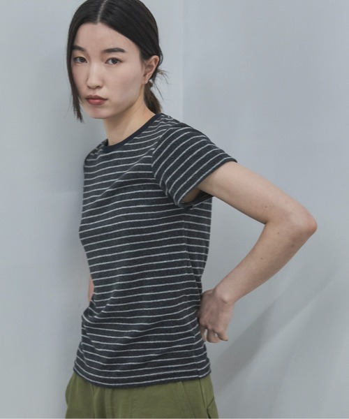 feepur(フェピュール)の「パイルボーダーTee(Tシャツ/カットソー・レディース・チャコールグレー/グレー・MEDIUM)」の16枚目の写真