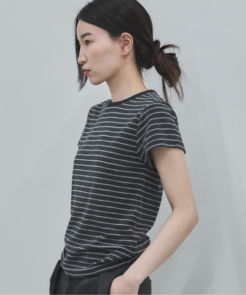 feepur(フェピュール)の「パイルボーダーTee(Tシャツ/カットソー・レディース・チャコールグレー/グレー・MEDIUM)」の14枚目の写真