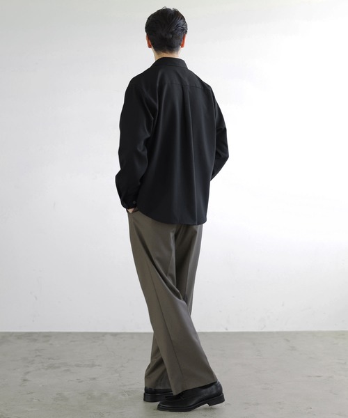 SPU(スプ)の「【防シワ】キーネック長袖プルオーバーシャツ(シャツ/ブラウス・メンズ・グレー/ホワイト/ブラック/ネイビー/チャコール・S/XL/M/L)」の20枚目の写真