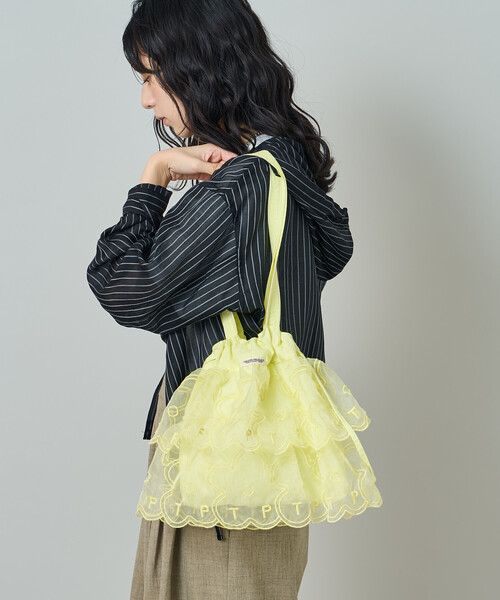 FREAK'S STORE（フリークスストア）の「THEATRE PRODUCTS/シアタープロダクツ フラワー オーガンジー トートバッグ（トートバッグ・レディース・イエロー/ブラック/ホワイト・ONE SIZE）」の6枚目の写真