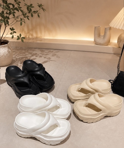 Miniministore(ミニミニストア)の「厚底トングサンダルレディース軽量美脚夏靴(サンダル・レディース・ベージュ/ブラック/ホワイト・L/S/M)」の19枚目の写真