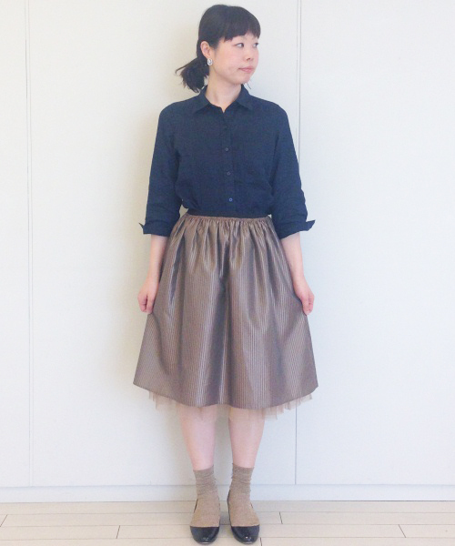 IEDIT（イディット）の「【スカート丈が選べる】ミルブロウズ　透け感のニュアンスを楽しむストライプ×チュールのリバーシブルスカート　 　（スカート・レディース・ベージュ系その他/グレー系その他/ネイビー・MEDIUM/NS/LARGE/SMALL/XX-LARGE/X-LARGE/NM）」の19枚目の写真