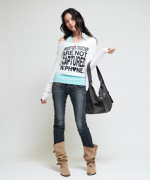 WHO'S WHO gallery(フーズフーギャラリー)の「【WEB限定】メッセージL/Sトップス(Tシャツ/カットソー・レディース・ブラック/ミント/オフホワイト/パープル/ブラウン・FREE)」の6枚目の写真