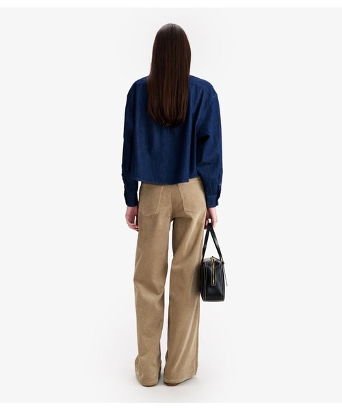 A.P.C.(アーペーセー)の「Sophia ロゴ入りボタンダウンシャツ(シャツ/ブラウス・レディース・ネイビー・34/36/38)」の2枚目の写真