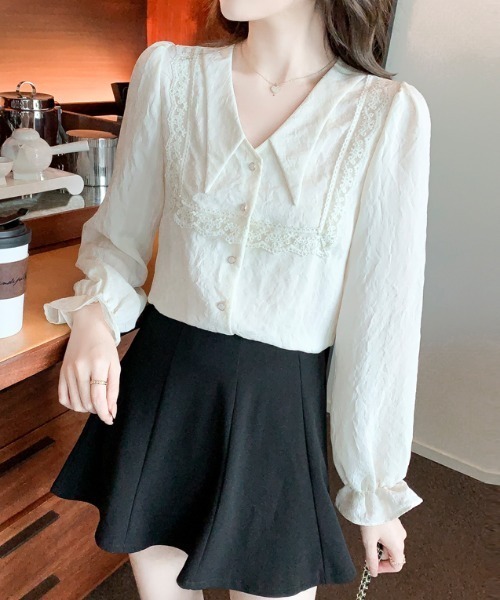 LUCPY（ラクピー）の「レースセーラーカラーブラウス（シャツ/ブラウス・レディース・ホワイト・SMALL/MEDIUM/LARGE/X-LARGE）」の5枚目の写真