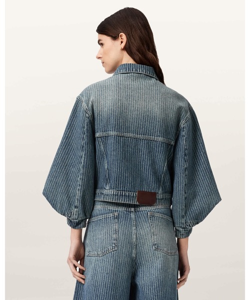 ALLSAINTS(オールセインツ)の「LUCA STRIPED CROPPED JACKET | LUCA ストライプ クロップド ジャケット(デニムジャケット・レディース・ブルー系その他・8/4/6)」の6枚目の写真