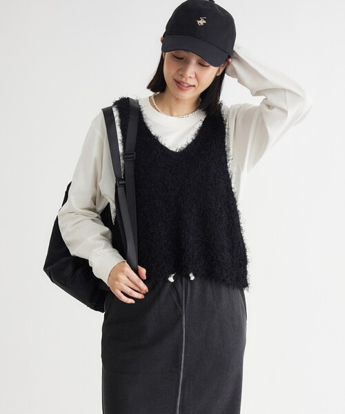 HONEYSUCKLE ROSE(ハニーサックルローズ)の「シャギーヤーン2WAYビスチェ(ベスト・レディース・ボルドー/アイボリー/ブラック・04/05)」の2枚目の写真