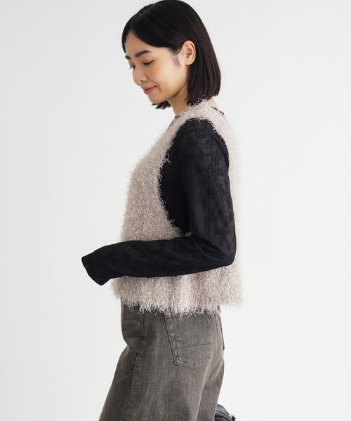 HONEYSUCKLE ROSE(ハニーサックルローズ)の「シャギーヤーン2WAYビスチェ(ベスト・レディース・ボルドー/アイボリー/ブラック・04/05)」の5枚目の写真