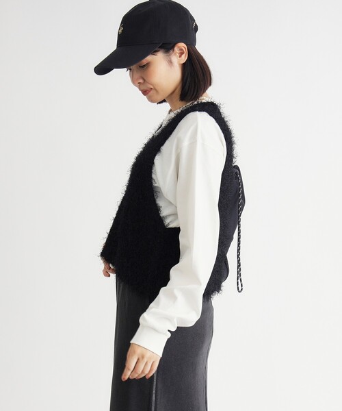 HONEYSUCKLE ROSE(ハニーサックルローズ)の「シャギーヤーン2WAYビスチェ(ベスト・レディース・ボルドー/アイボリー/ブラック・04/05)」の10枚目の写真
