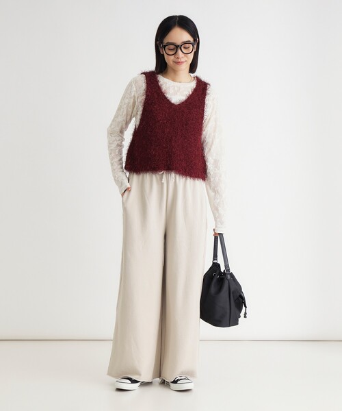HONEYSUCKLE ROSE(ハニーサックルローズ)の「シャギーヤーン2WAYビスチェ(ベスト・レディース・ボルドー/アイボリー/ブラック・04/05)」の19枚目の写真