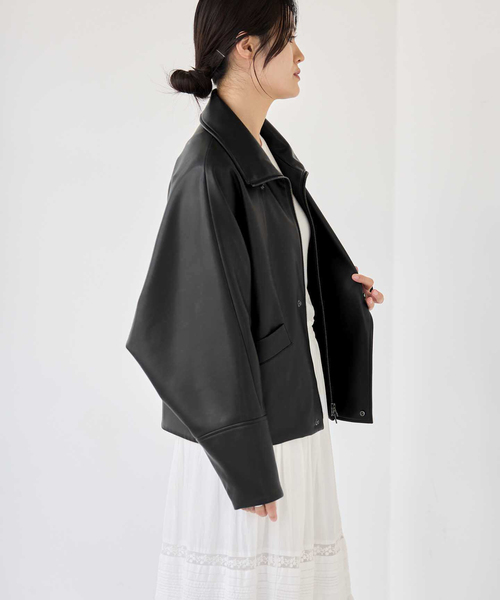 IENA（イエナ）の「VACHEMENT/ヴァシュモン ECO LEATHER BZ ブルゾン VN-13A-409（ライダースジャケット・レディース・ブラック・FREE）」の5枚目の写真
