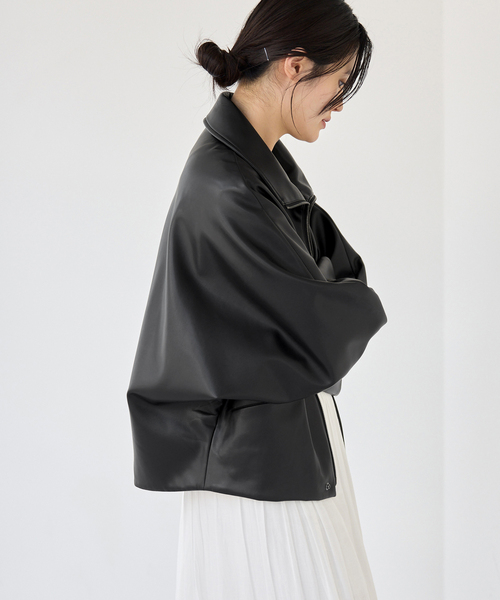 IENA（イエナ）の「VACHEMENT/ヴァシュモン ECO LEATHER BZ ブルゾン VN-13A-409（ライダースジャケット・レディース・ブラック・FREE）」の6枚目の写真