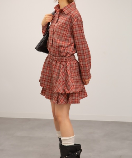 Chiina(チーナ)の「【Chiina】チェック柄プリーツミニシャツワンピース(Tシャツ/カットソー・レディース・イエロー/レッド/ネイビー・FREE)」の15枚目の写真