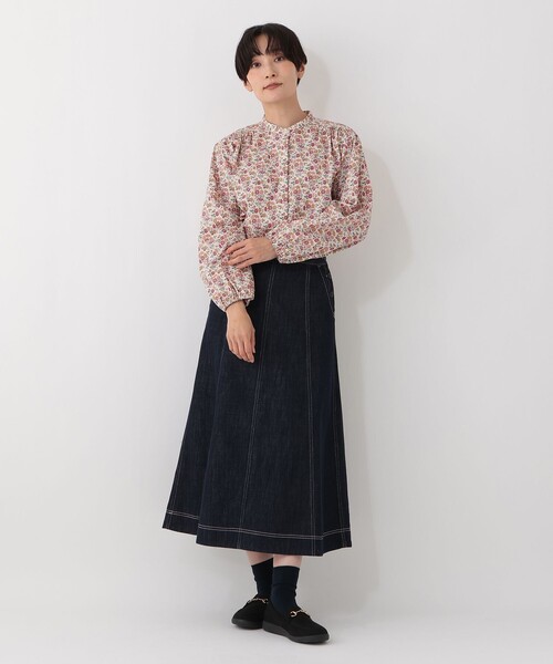 Afternoon Tea(アフタヌーンティー)の「【Afternoon Tea別注】バンドカラーブラウス/リバティプリント(シャツ/ブラウス・レディース・ブルー/レッド/アイボリー・MEDIUM)」の11枚目の写真