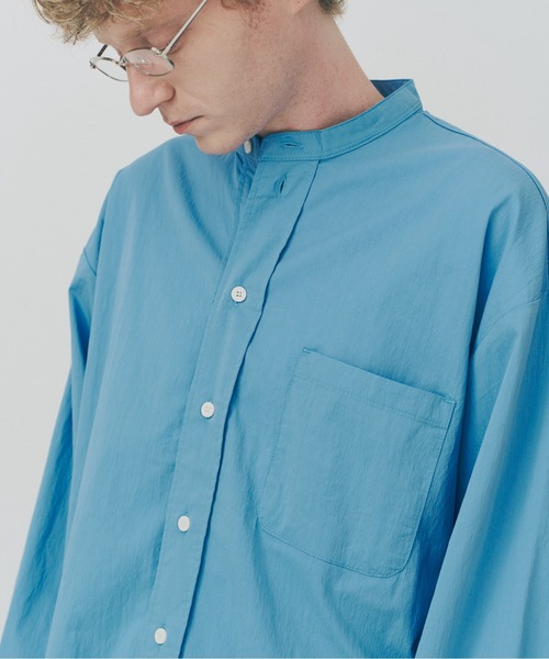 MAISON CLUB(メゾンクラブ)の「【MAISON CLUB】High Density Band Collar Over Shirt / ハイデンシティバンドカラーオーバーシャツ SNF(シャツ/ブラウス・メンズ・サックスブルー・M/L)」の9枚目の写真
