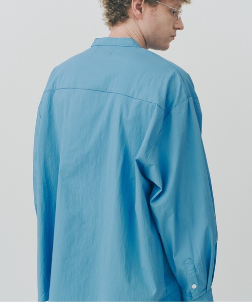 MAISON CLUB(メゾンクラブ)の「【MAISON CLUB】High Density Band Collar Over Shirt / ハイデンシティバンドカラーオーバーシャツ SNF(シャツ/ブラウス・メンズ・サックスブルー・M/L)」の12枚目の写真