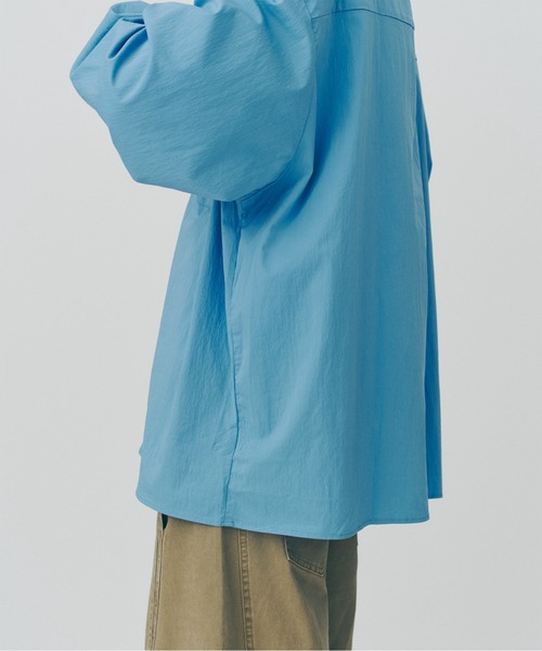 MAISON CLUB(メゾンクラブ)の「【MAISON CLUB】High Density Band Collar Over Shirt / ハイデンシティバンドカラーオーバーシャツ SNF(シャツ/ブラウス・メンズ・サックスブルー・M/L)」の11枚目の写真