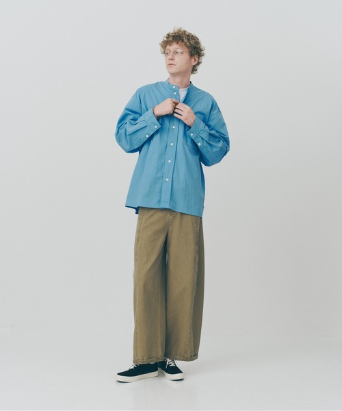 MAISON CLUB(メゾンクラブ)の「【MAISON CLUB】High Density Band Collar Over Shirt / ハイデンシティバンドカラーオーバーシャツ SNF(シャツ/ブラウス・メンズ・サックスブルー・M/L)」の5枚目の写真