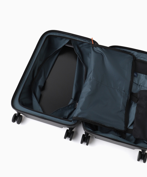 417 EDIFICE(フォーワンセブンエディフィス)の「BELLROY Transit Check-In(クラッチバッグ・メンズ・ブラック・FREE)」の17枚目の写真