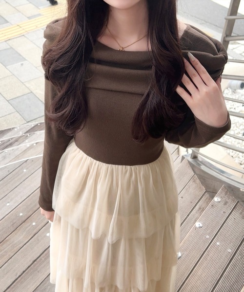 junoah(ジュノア)の「オフショル風チュールドッキングワンピース(ワンピース・レディース・ブラウン/ブラック/ダークブラウン・LARGE/MEDIUM/SMALL)」の11枚目の写真