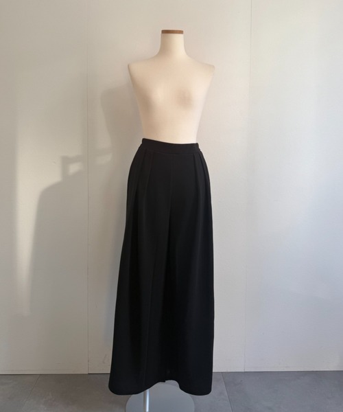 ap retro(アプレトロ)の「2タック とろみジョーゼットワイドパンツ(スラックス・レディース・ネイビー/ブラック/ブラウン/ブラック系その他・MEDIUM/LARGE)」の6枚目の写真