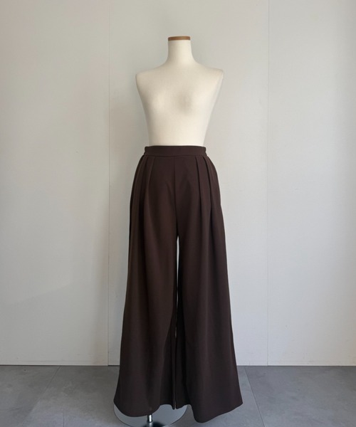 ap retro(アプレトロ)の「2タック とろみジョーゼットワイドパンツ(スラックス・レディース・ネイビー/ブラック/ブラウン/ブラック系その他・MEDIUM/LARGE)」の7枚目の写真