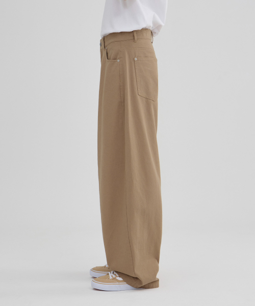 ACSHI(アクシ)の「コットンツイル 膝切り替え カーブドパンツ(ベージュ) MJUA174(その他パンツ・メンズ・ベージュ・MEDIUM/LARGE/X-LARGE/XX-LARGE)」の4枚目の写真