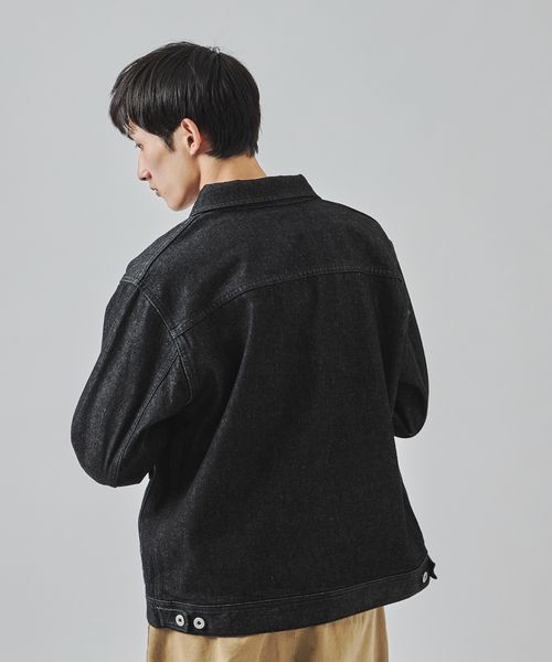 JOURNAL STANDARD(ジャーナルスタンダード)の「モダン クラシック デニム ブルゾン(デニムジャケット・メンズ・ブラック/ネイビー・MEDIUM/LARGE)」の8枚目の写真
