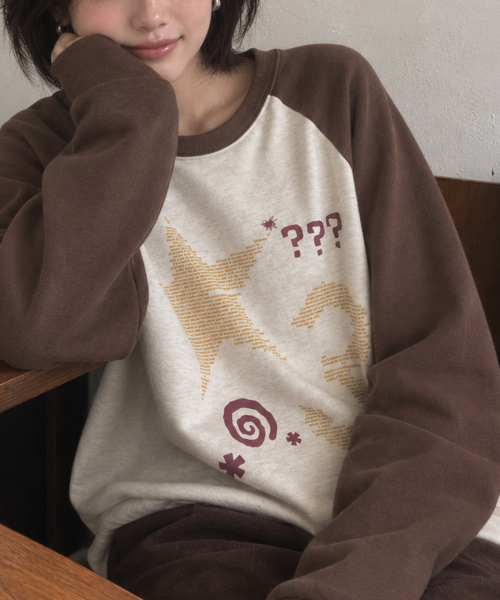MOZMOZ(モズモズ)の「スタスリー 配色ラグランスウェット ブラウン(スウェット・レディース・ブラウン・LARGE/X-LARGE/3)」の2枚目の写真