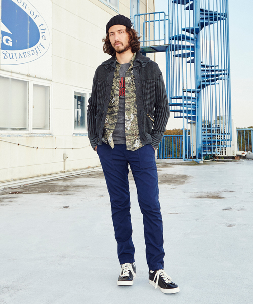 HYSTERIC GLAMOUR(ヒステリックグラマー)の「長袖ミリタリーSH(シャツ/ブラウス・メンズ・ホワイト/グリーン系カモフラージュ/ネイビー・SMALL/MEDIUM/LARGE)」の5枚目の写真