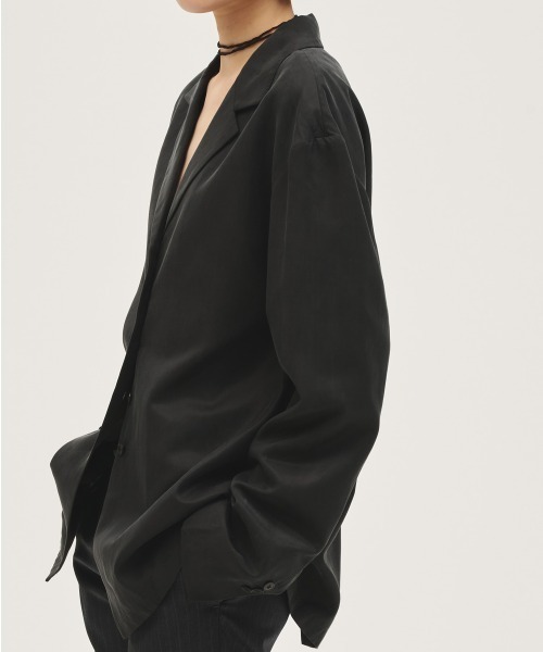 TODAYFUL(トゥデイフル)の「Satin Shirts Jacket(テーラードジャケット・レディース・ブラック/キナリ・36inch/38inch)」の17枚目の写真