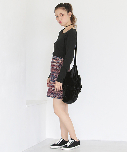 one after another NICE CLAUP（ワンアフターアナザーナイスクラップ）の「ベロアフリルバッグ（ショルダーバッグ・レディース・グレー/ブラック/ライトベージュ/ライトグレー/ピンク・FREE）」の19枚目の写真