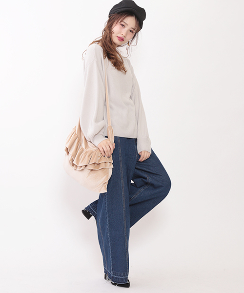 one after another NICE CLAUP（ワンアフターアナザーナイスクラップ）の「ベロアフリルバッグ（ショルダーバッグ・レディース・グレー/ブラック/ライトベージュ/ライトグレー/ピンク・FREE）」の14枚目の写真