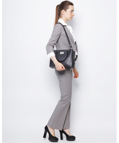 CRYSTAL BALL（クリスタルボール）の「Kaylee/トートバッグ（トートバッグ・レディース・ピンクベージュ/ブラック・MEDIUM）」の15枚目の写真