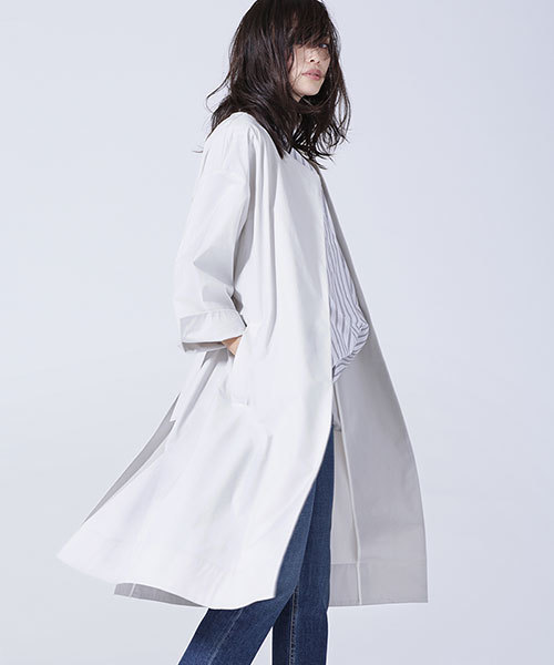 Nano Universe ナノユニバース の Classy 4月号掲載 ノーカラーナイロンコート ノーカラージャケット Wear