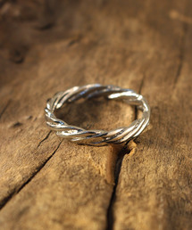 【VayaConDios/ヴァヤコンディオス】ステンレス製ツイストリング
