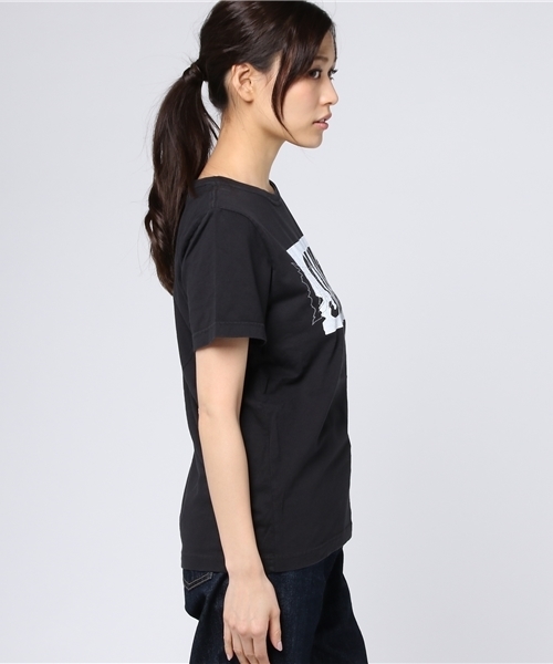 Candy Stripper（キャンディストリッパー）の「SLICK TEE（Tシャツ/カットソー・レディース・オフホワイト/ボルドー/ネイビー/ブラック・3/2/4）」の6枚目の写真