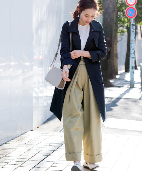 STUDIOUS（ステュディオス）の「【STUDIOUS】オーバータックボリュームパンツ（その他パンツ・レディース・ブルー/キャメル・0/1）」の15枚目の写真