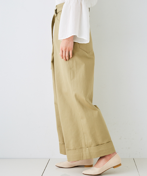 STUDIOUS（ステュディオス）の「【STUDIOUS】オーバータックボリュームパンツ（その他パンツ・レディース・ブルー/キャメル・0/1）」の21枚目の写真