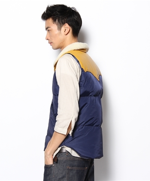 WEGO（ウィゴー）の「レザー切替ダウンベスト（ダウンベスト・メンズ・ブラック/ベージュ/ネイビー/オレンジ・SMALL/MEDIUM/LARGE）」の5枚目の写真