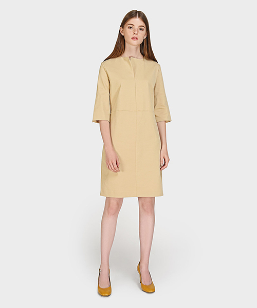 CHARLES & KEITH(チャールズ & キース)の「スクウェアトゥスリングバックスティレット / SQUARE-TOE SLINGBACK STILETTOS(サンダル・レディース・ブラック/マスタード・22.5cm/23.5cm/23cm/24.5cm/25cm)」の14枚目の写真