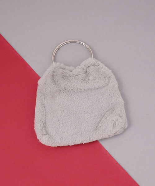 Ctrl freak （コントロール フリーク）の「Ctrl Freak/リングフェイクファーバッグ（ショルダーバッグ・レディース・ベージュ/ピンク/ブラック/ライトグレー・FREE）」の3枚目の写真