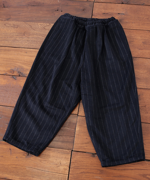 CUBE SUGAR（キューブシュガー）の「ウール9分丈イージーワイドパンツ（その他パンツ・レディース・ブラウン/ストライプ/チェック/チャコール・M）」の20枚目の写真