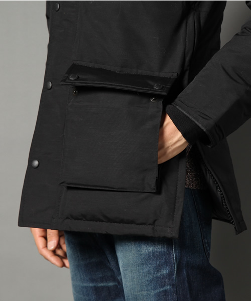 AMERICAN RAG CIE（アメリカンラグシー）の「CANADA GOOSE×AMERICAN RAG CIE 「NIAGARA」ダウンコート○ ∴（ダウンジャケット/コート・メンズ・ブラック/カーキ・SMALL/MEDIUM/LARGE/X-SMALL）」の11枚目の写真