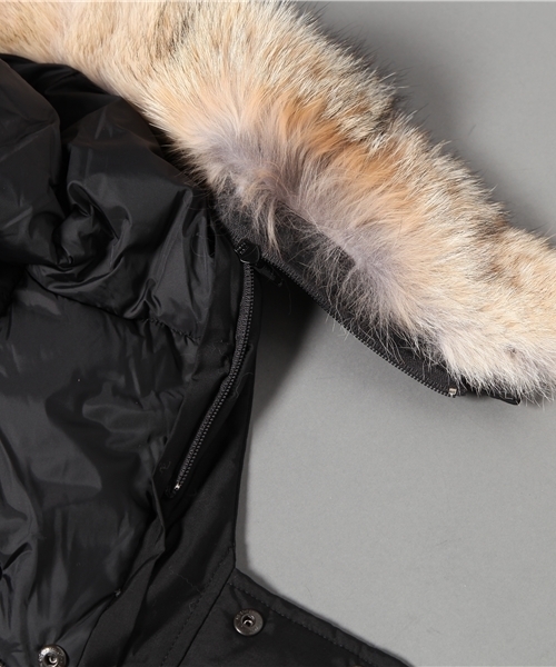 AMERICAN RAG CIE（アメリカンラグシー）の「CANADA GOOSE×AMERICAN RAG CIE 「NIAGARA」ダウンコート○ ∴（ダウンジャケット/コート・メンズ・ブラック/カーキ・SMALL/MEDIUM/LARGE/X-SMALL）」の6枚目の写真