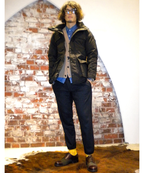 AMERICAN RAG CIE（アメリカンラグシー）の「CANADA GOOSE×AMERICAN RAG CIE 「NIAGARA」ダウンコート○ ∴（ダウンジャケット/コート・メンズ・ブラック/カーキ・SMALL/MEDIUM/LARGE/X-SMALL）」の15枚目の写真