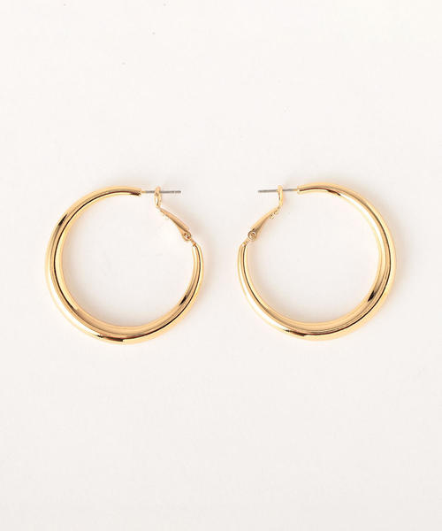 BEAUTY&YOUTH UNITED ARROWS（ビューティーアンドユースユナイテッドアローズ）の「BY メタルビックシンプルフープピアス（ピアス（両耳用）・レディース・ゴールド/シルバー・FREE）」の2枚目の写真