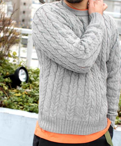 Denime（ドゥニーム）の「ざっくりケーブルクルーネックニット（ニット/セーター・メンズ・ホワイト/ブラック/グレー/オレンジ・SMALL/MEDIUM/LARGE）」の21枚目の写真