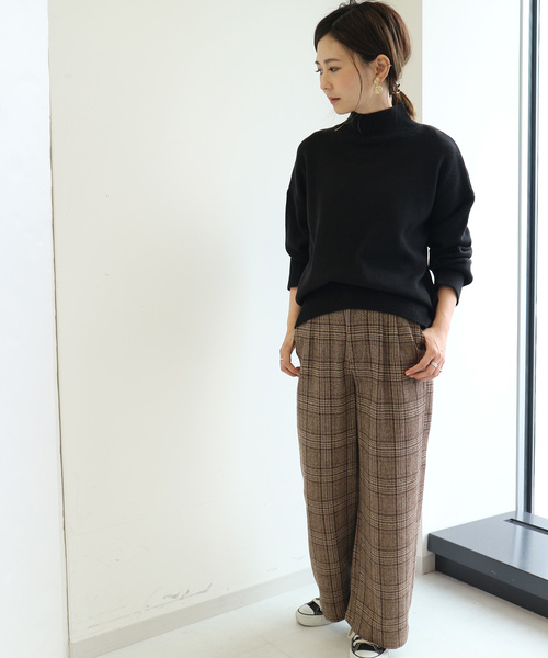 AMERICAN HOLIC（アメリカンホリック）の「ハイネック前後差プルオーバー（ニット/セーター・レディース・ブラック/ピンク/サックスブルー/オフホワイト/モカ・FREE）」の15枚目の写真